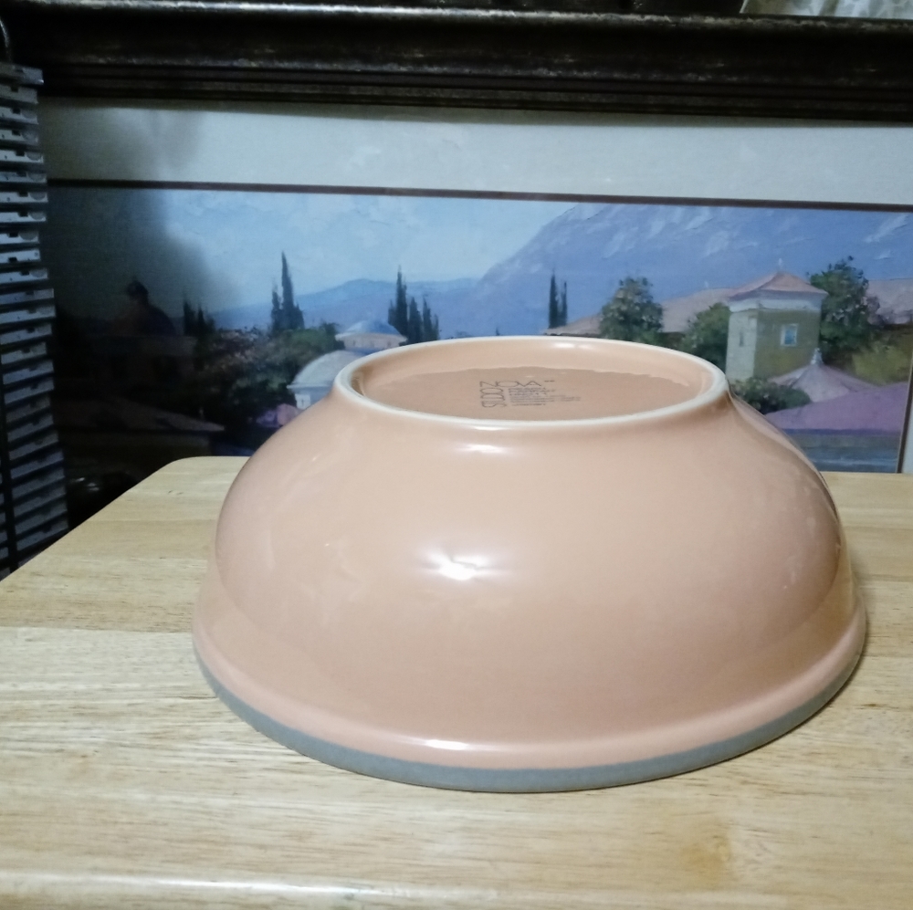🏯🍜JAPANESE VINTAGE 11" BOWL🍱🌅PORCELAIN COLOR PEACH&GRAY RIM. - Picture 2 of 16